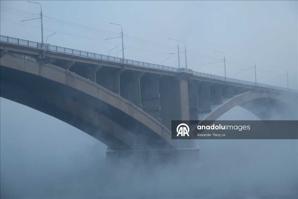 Rusya’daki Krasnoyarsk kentinde hava sıcaklığı eksi 40 dereceye düştü