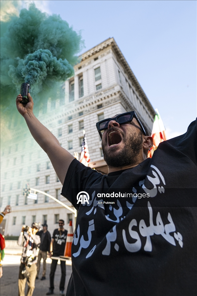 В Лос-Анджелесе прошла акция солидарности с иранским народом