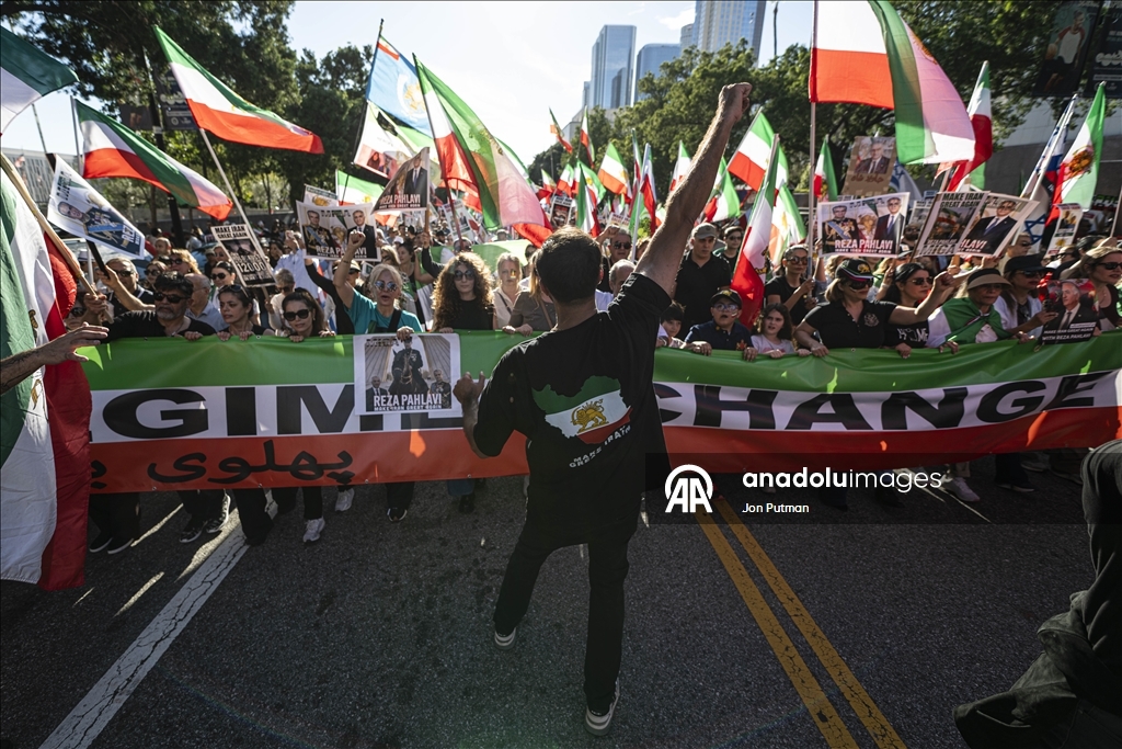 В Лос-Анджелесе прошла акция солидарности с иранским народом