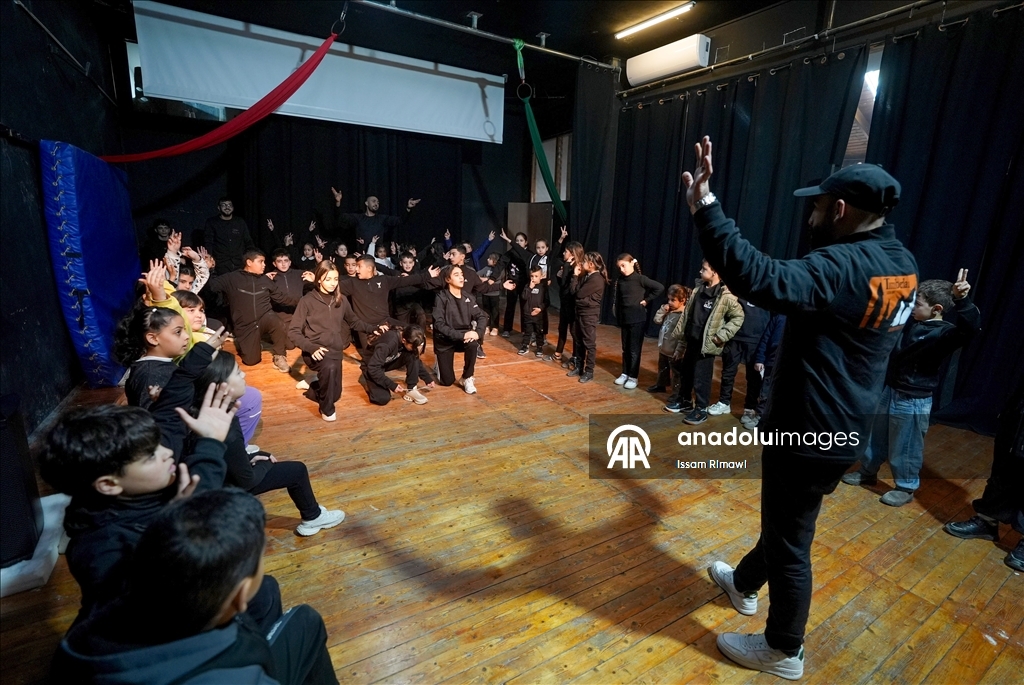 "الحرية".. مسرح في جنين عطلته إسرائيل فأحياه أطفال فلسطين‎