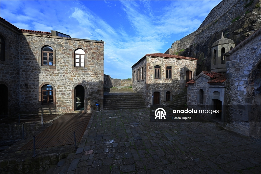 Trabzon'daki Kızlar Manastırı kültür ve sanat hayatına canlılık getirdi