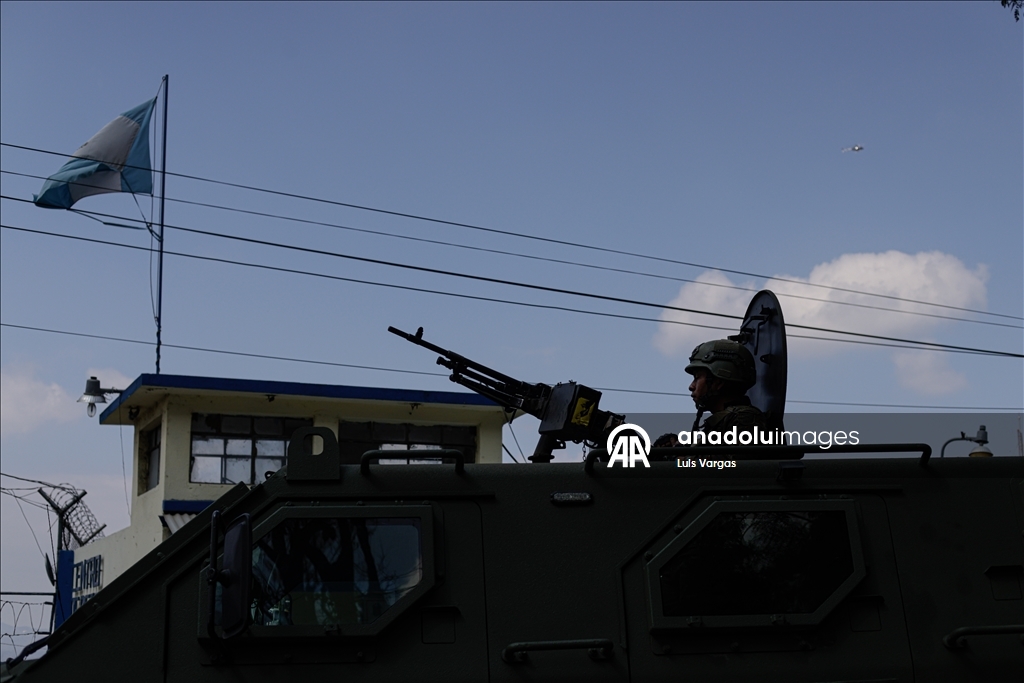 Власти Гватемалы взяли под контроль ситуацию после тюремного бунта