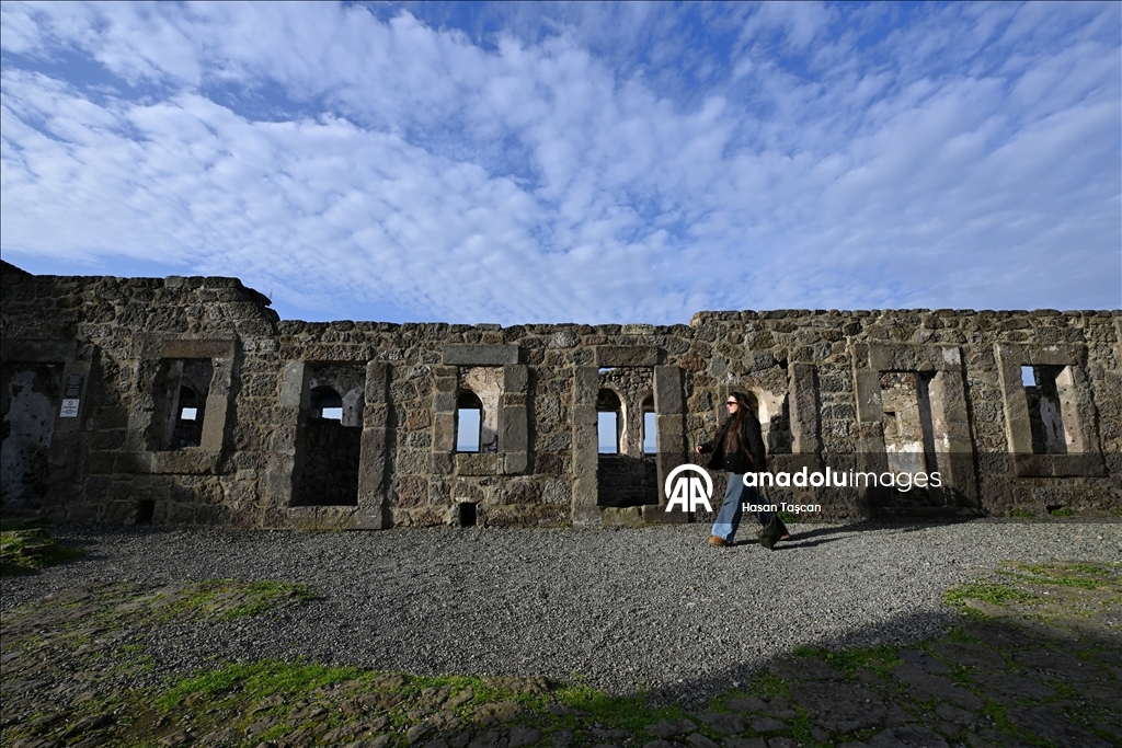 Trabzon'daki Kızlar Manastırı kültür ve sanat hayatına canlılık getirdi