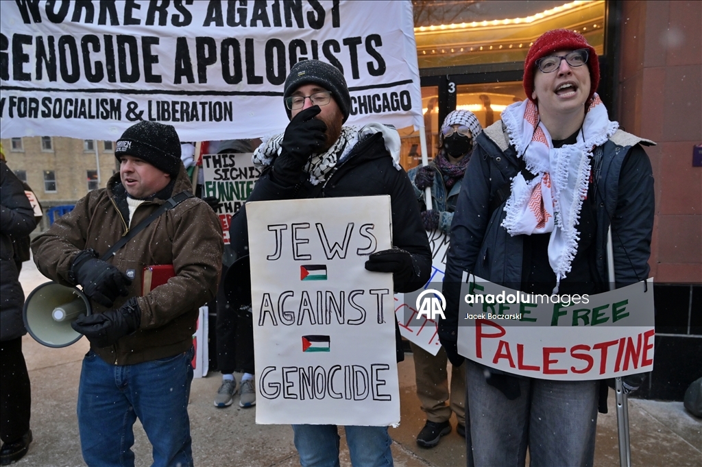 Пропалестинские активисты в США протестуют против шоу комика Джерри Сейнфелда