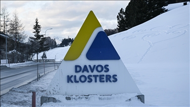 Dünya Ekonomik Forumu'nun Davos zirvesi "Diyalog Ruhu" temasıyla başladı