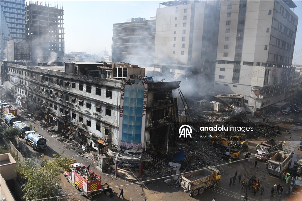 Жертвами пожара в Пакистане стали десятки человек