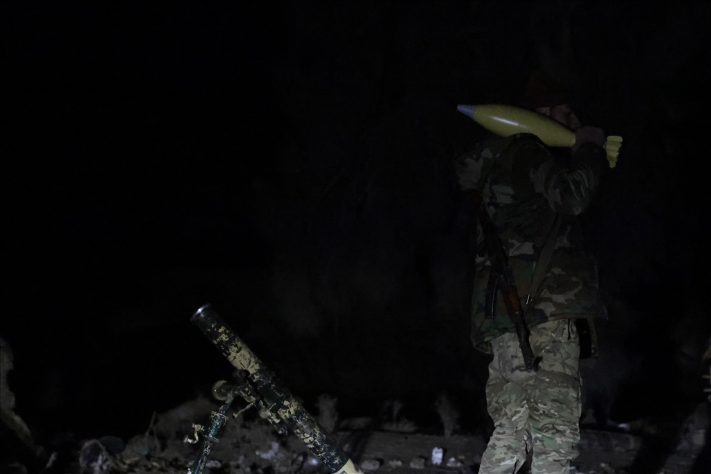 "قسد" يشتبك مع الجيش السوري لمنع تسليم سجن في الرقة