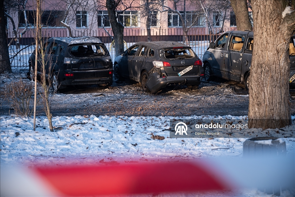 Киев подвергся ракетно-дроновой атаке