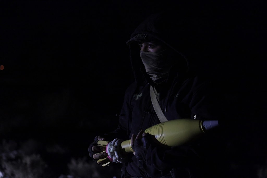 "قسد" يشتبك مع الجيش السوري لمنع تسليم سجن في الرقة