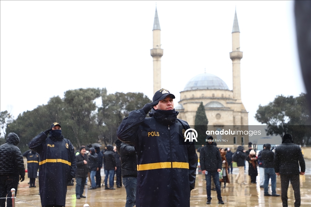 Азербайджан отмечает годовщину «Кровавого января»