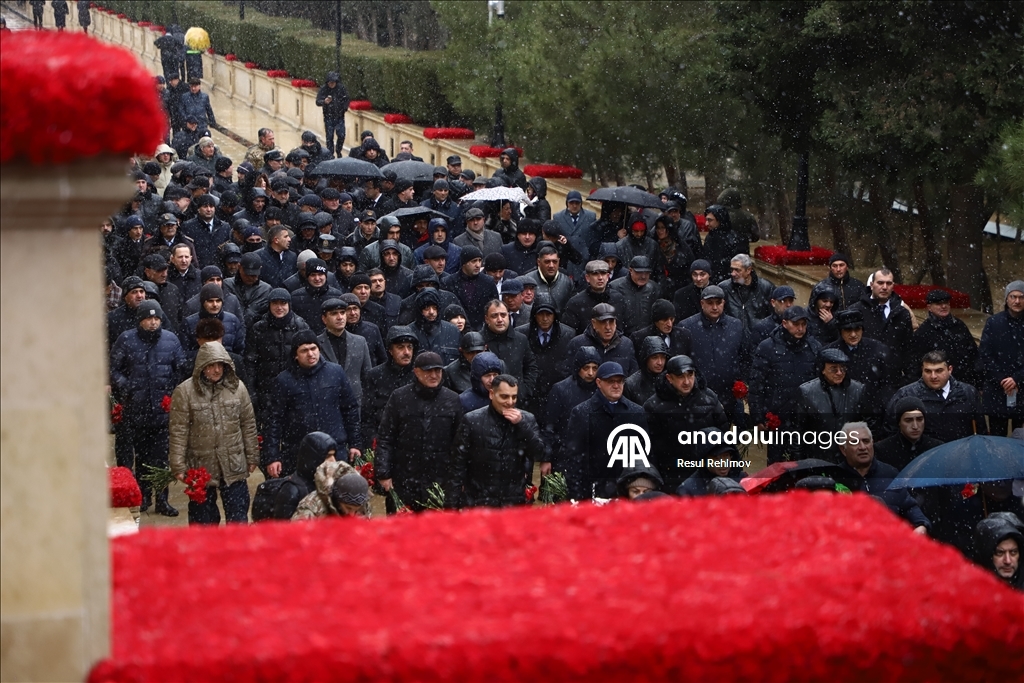 Азербайджан отмечает годовщину «Кровавого января»