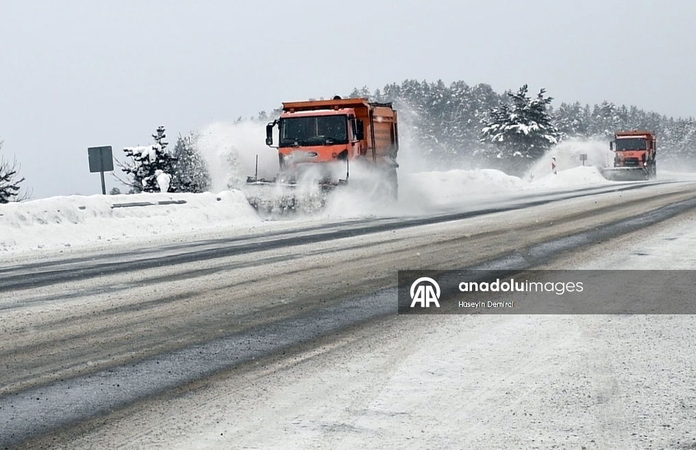 Kars'ta kar yağışı ve soğuk hava 