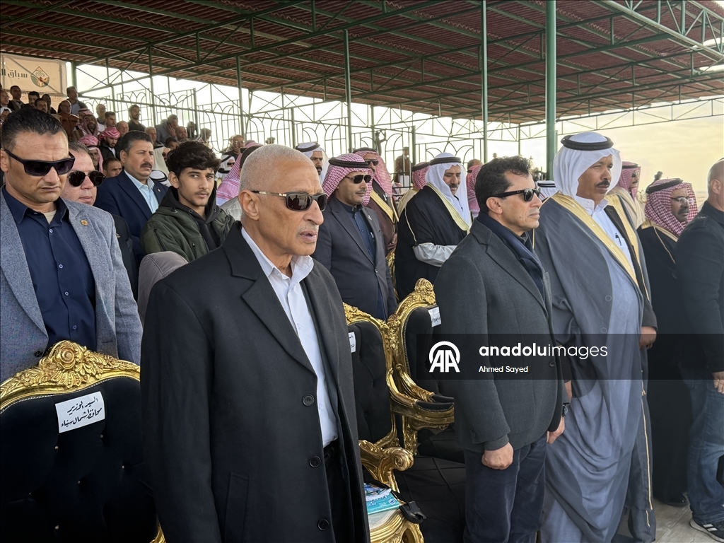 اختتام مهرجان سباقات الهجن في مدينة العريش المصرية