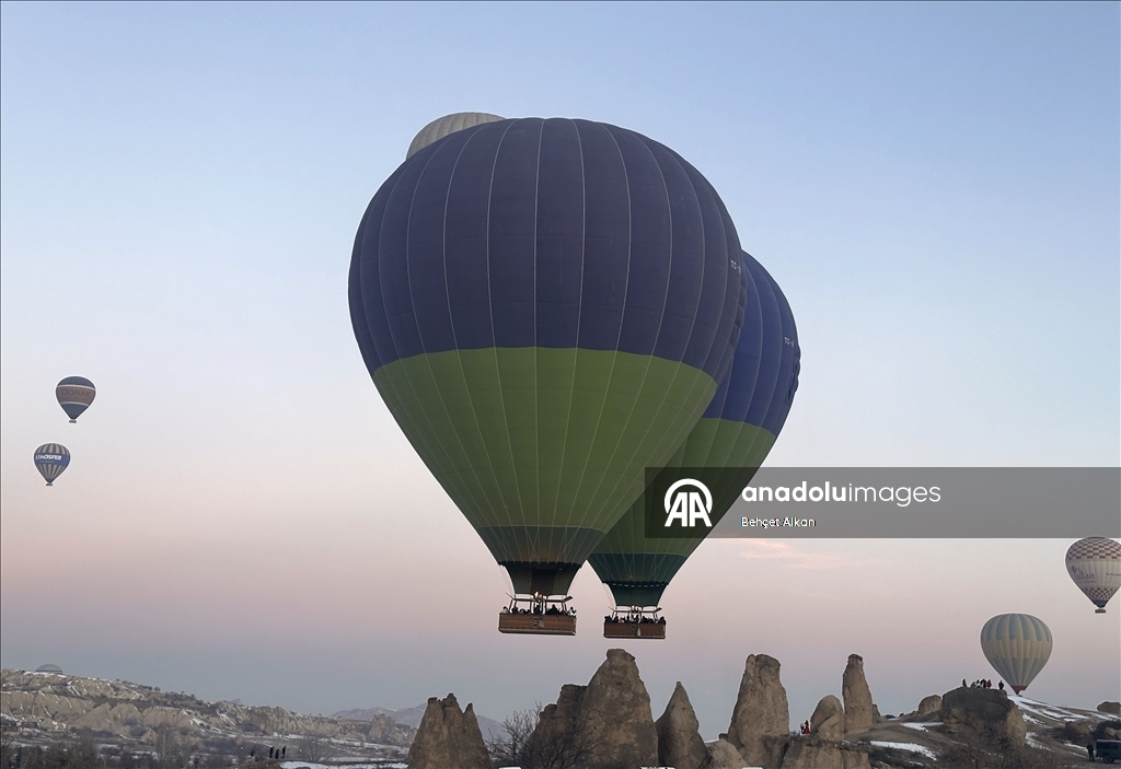 صينيون بأرض الخيول.. كبادوكيا تتوقع تدفقا سياحيا فوق المعتاد 