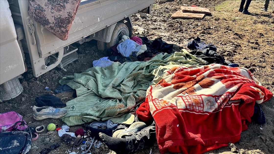 YPG/SDG'nin Haseke'de çekildiği kontrol noktası yakınlarında araçlarında öldürülmüş 10 sivile ulaşıldı