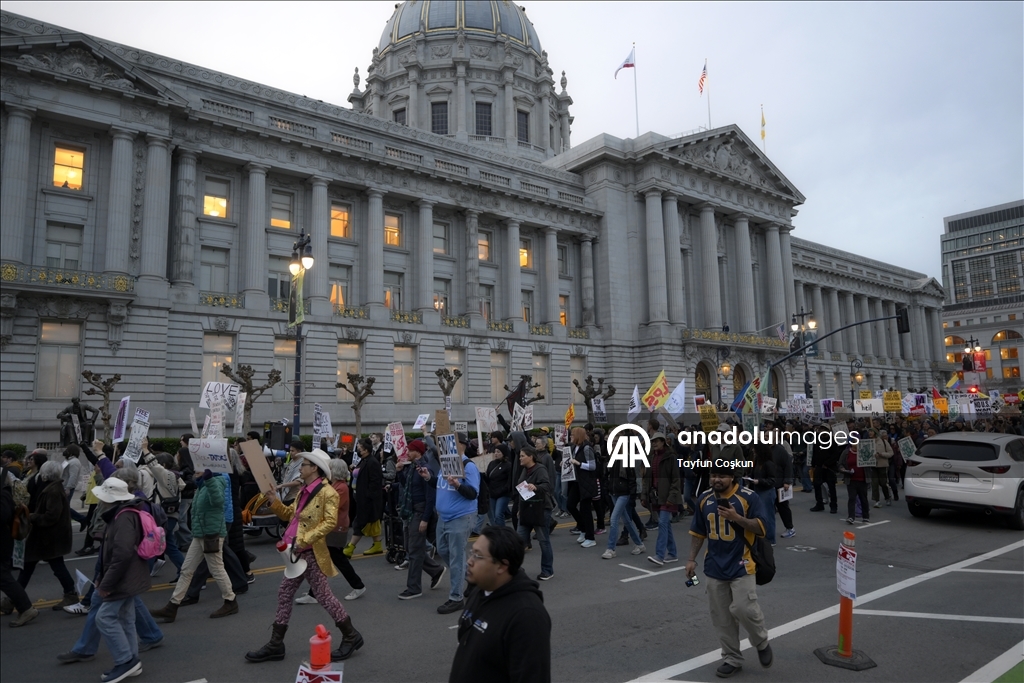 В Калифорнии прошли протесты против Трампа