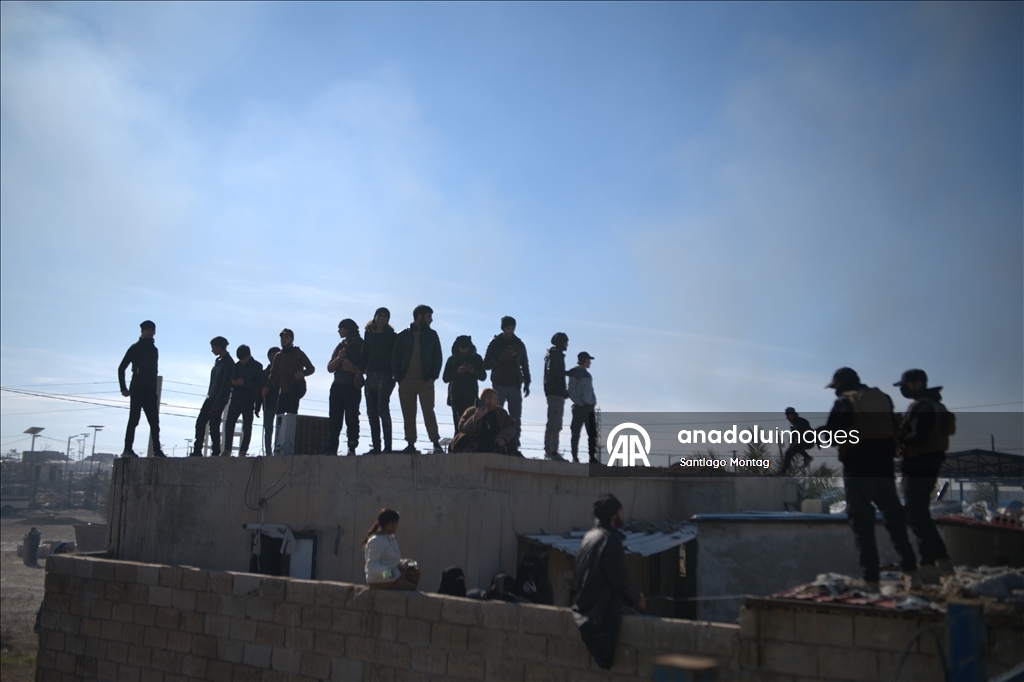 الداخلية السورية تعلن مخيم الهول والسجون المحررة "مناطق محظورة"