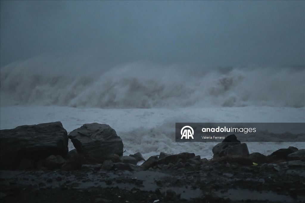 Циклон «Гарри» обрушился на юг Италии