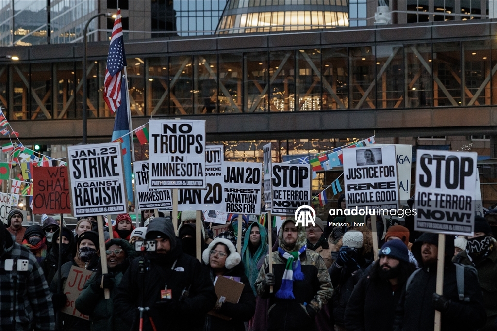 В городе Миннеаполис в США продолжаются протесты против ICE