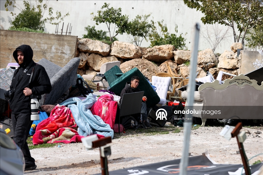 الجيش الإسرائيلي يهدم 3 منازل فلسطينية غربي رام الله 