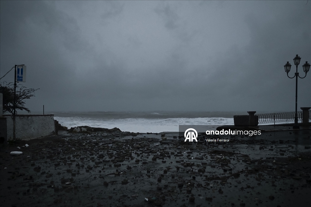 Циклон «Гарри» обрушился на юг Италии