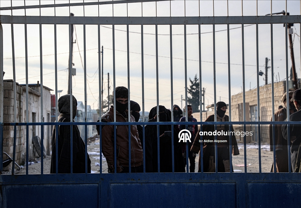 Suriye güvenlik güçleri, Hol Kampı'ndaki güvenlik önlemlerini artırdı