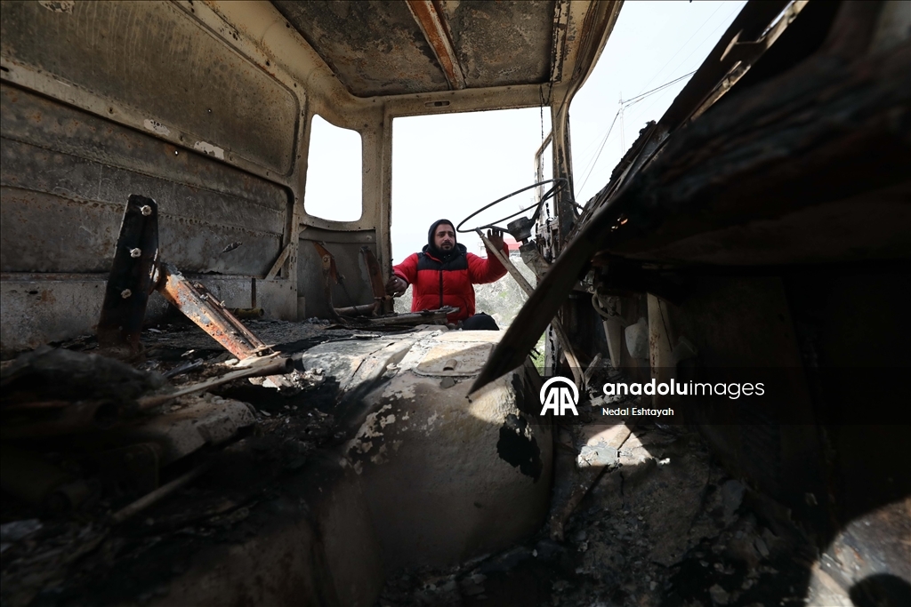 مستوطنون يحرقون 3 جرافات وسيارة بهجوم على قرية شمالي الضفة