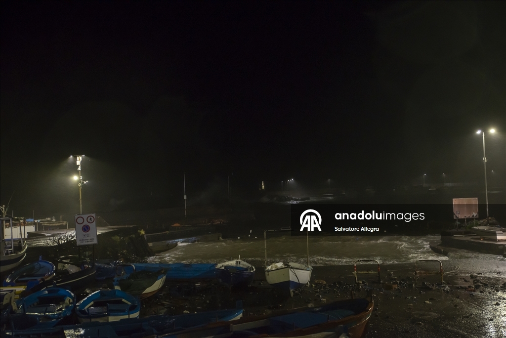 В Кальяри продолжается непрекращающаяся непогода