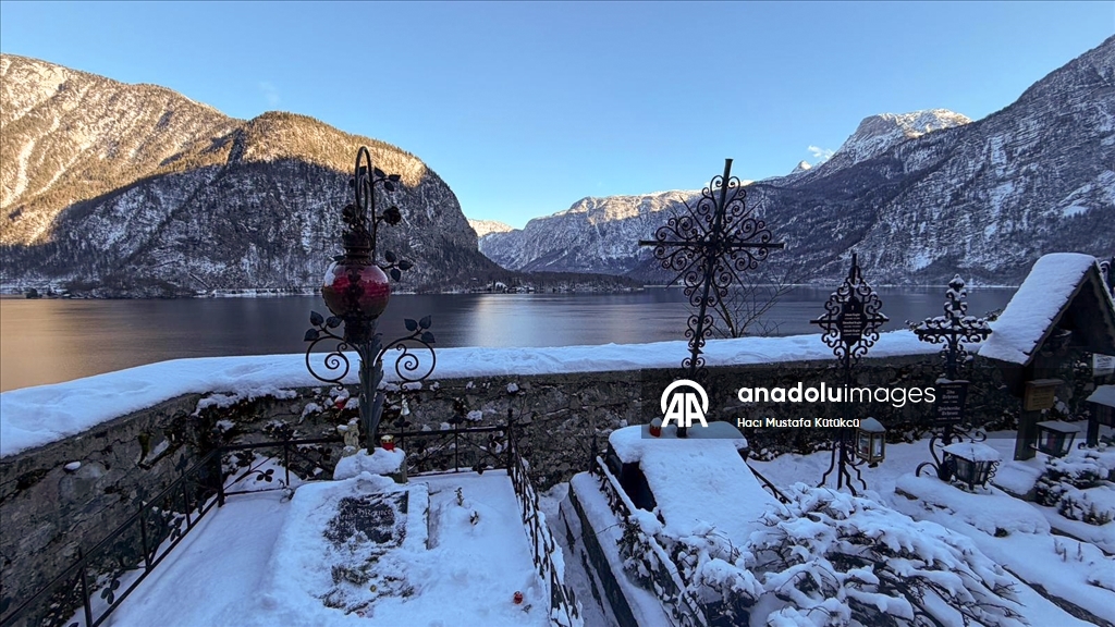 Зимняя магия города Хальштатт в Австрии