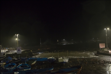 В Кальяри продолжается непрекращающаяся непогода