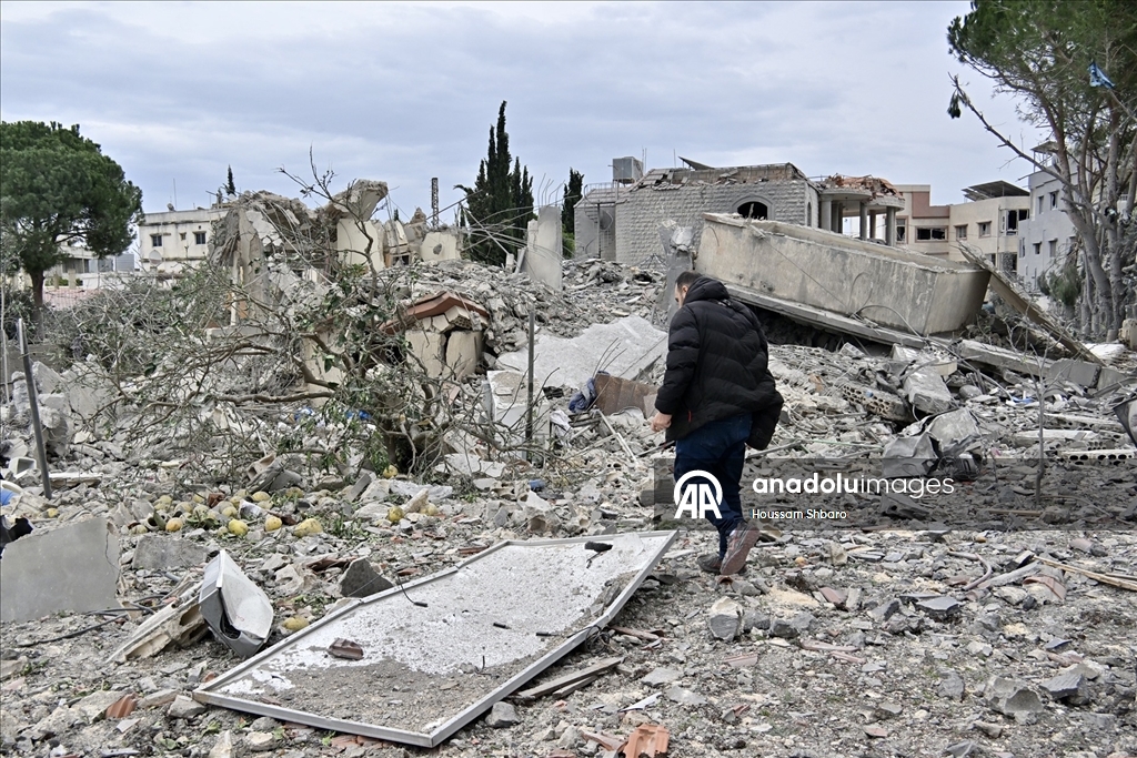 İsrail'in Lübnan'ın güneyine düzenlediği hava saldırıları