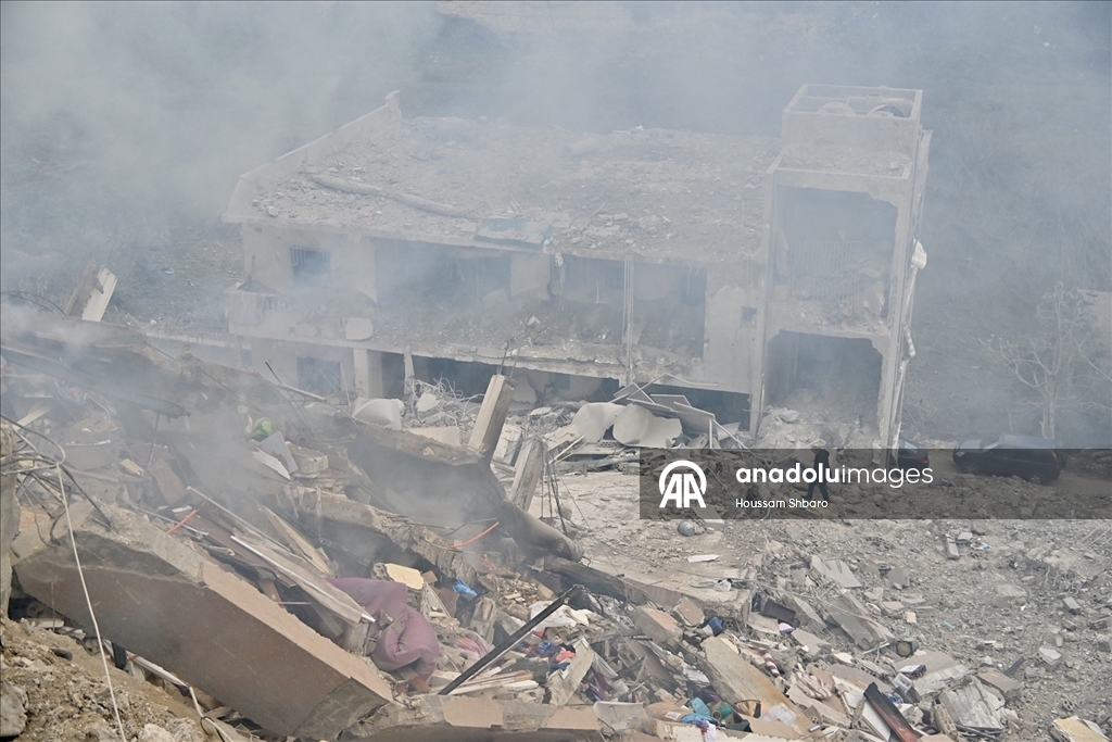 İsrail'in Lübnan'ın güneyine düzenlediği hava saldırıları