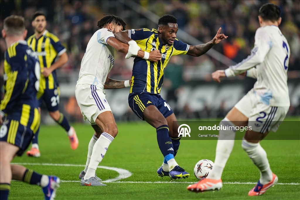 Fenerbahçe - Aston Villa 12