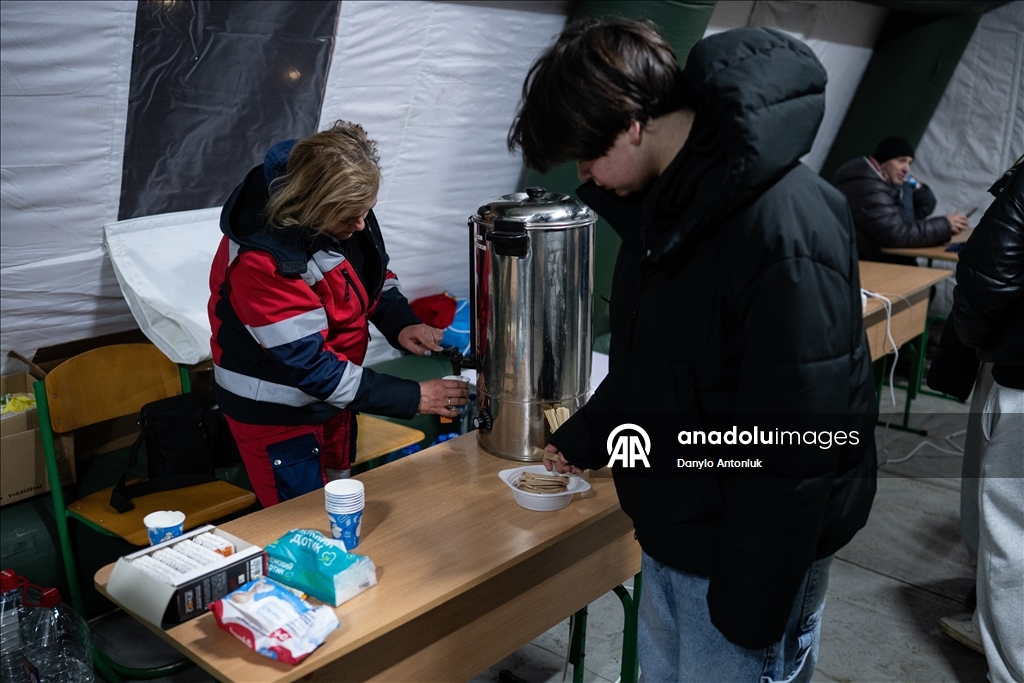 Украинцы укрываются в «Пунктах несокрушимости» из-за отключений электроэнергии