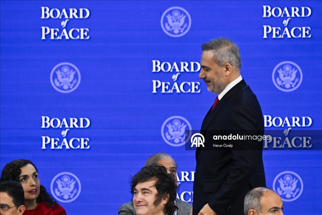 توقيع ميثاق "مجلس السلام" بحضور ترامب