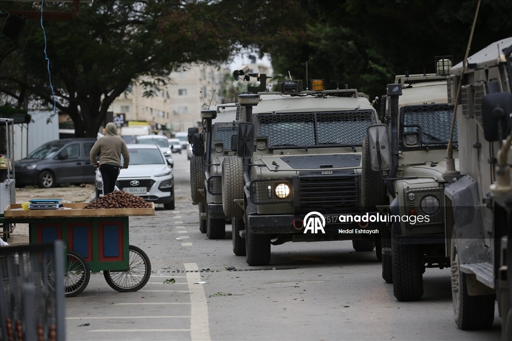 İsrail ordusu Nablus kentine baskın düzenledi