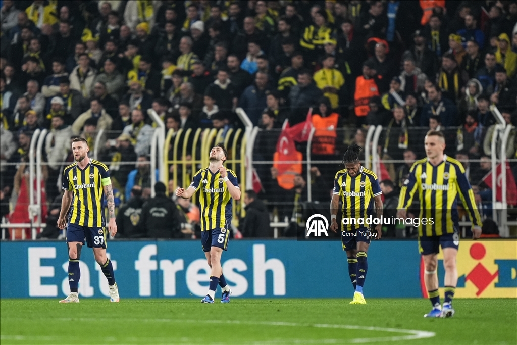 Fenerbahçe - Aston Villa 15