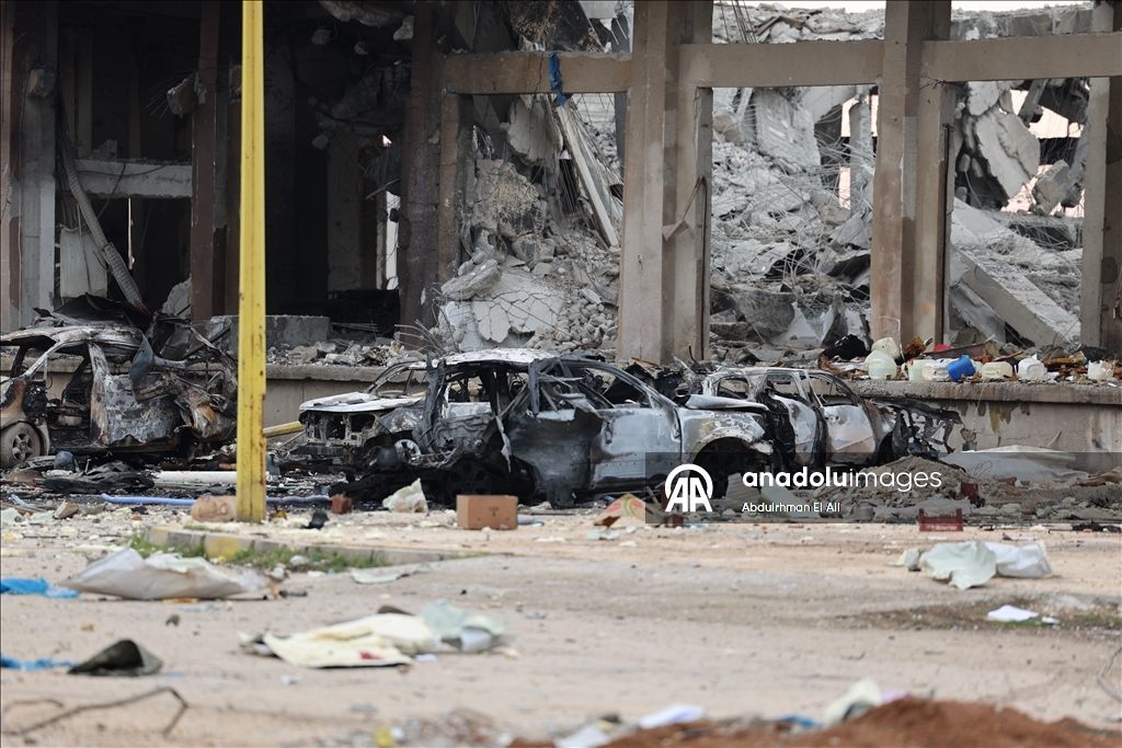 AA, terör örgütü YPG/SDG'nin patlattığı silah deposunu görüntüledi