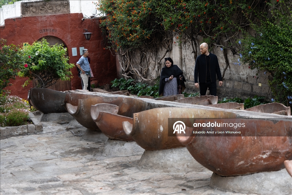 Исторический монастырь в Арекипе принимает тысячи туристов