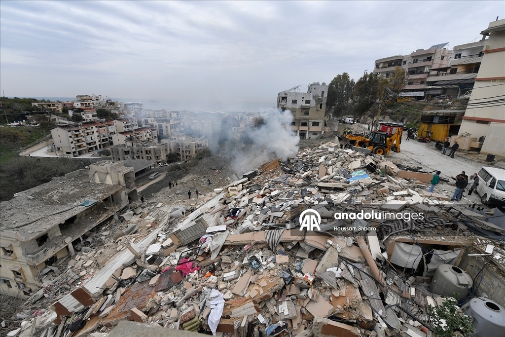İsrail'in Lübnan'ın güneyine düzenlediği hava saldırıları