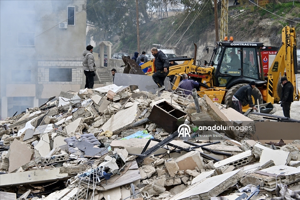 İsrail'in Lübnan'ın güneyine düzenlediği hava saldırıları