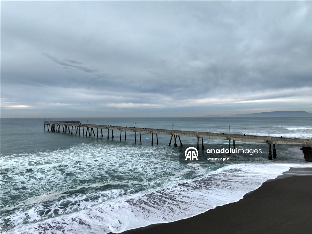 Прибрежные пейзажи города Пацифика в Калифорнии