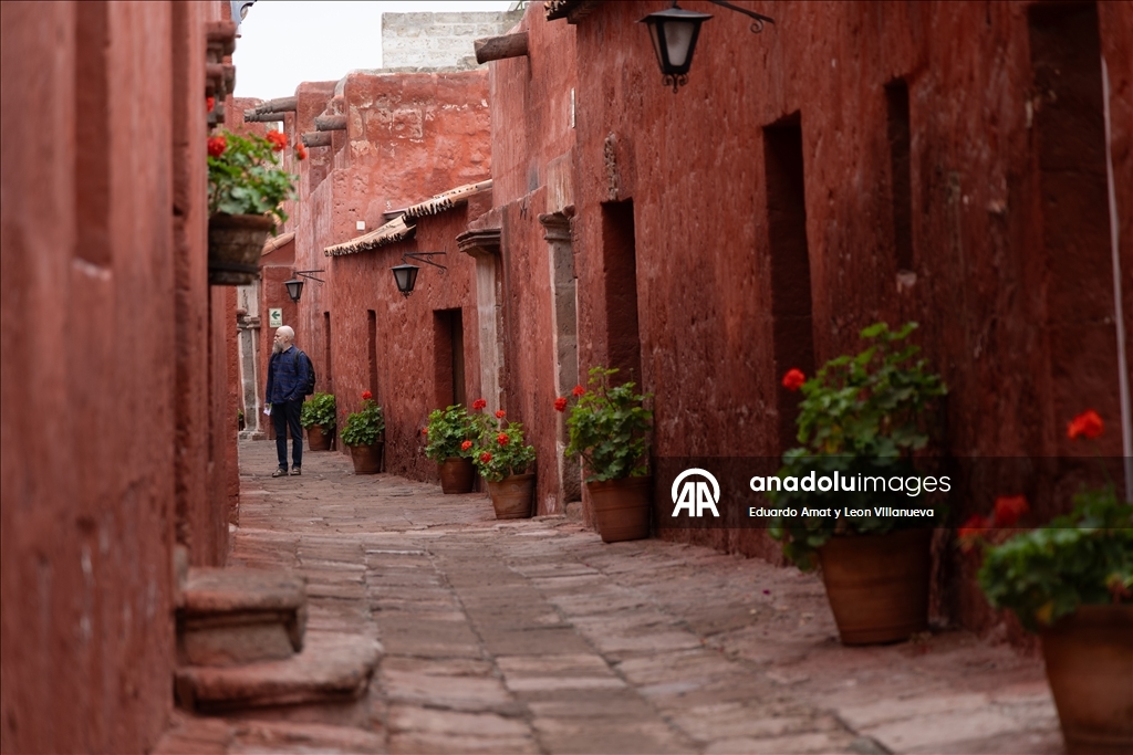 Исторический монастырь в Арекипе принимает тысячи туристов