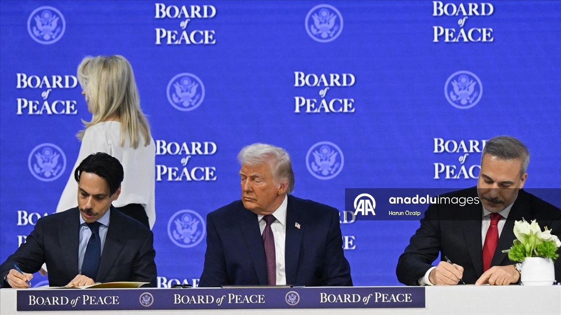 Davos'ta Barış Kurulu toplantısı yapıldı