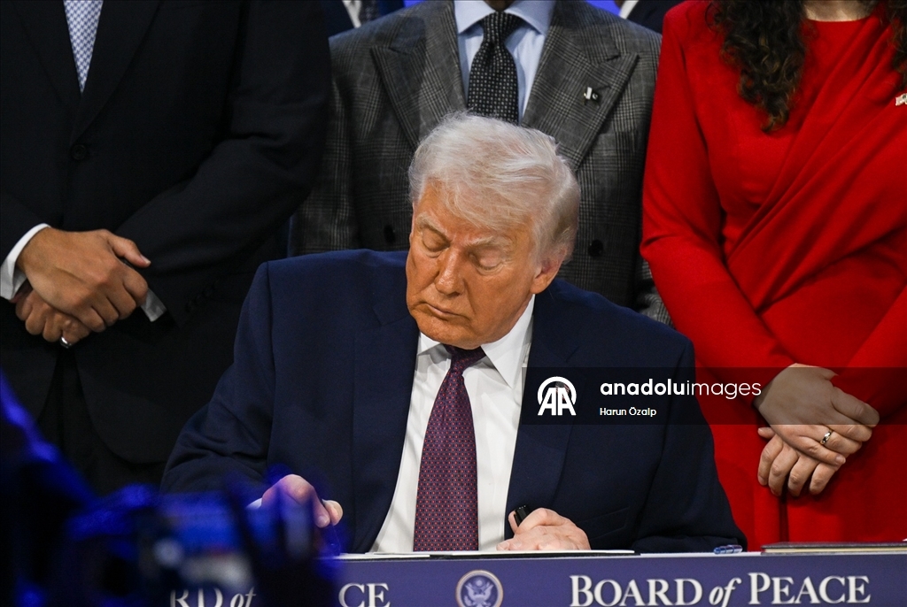 Davos'ta Barış Kurulu toplantısı yapıldı