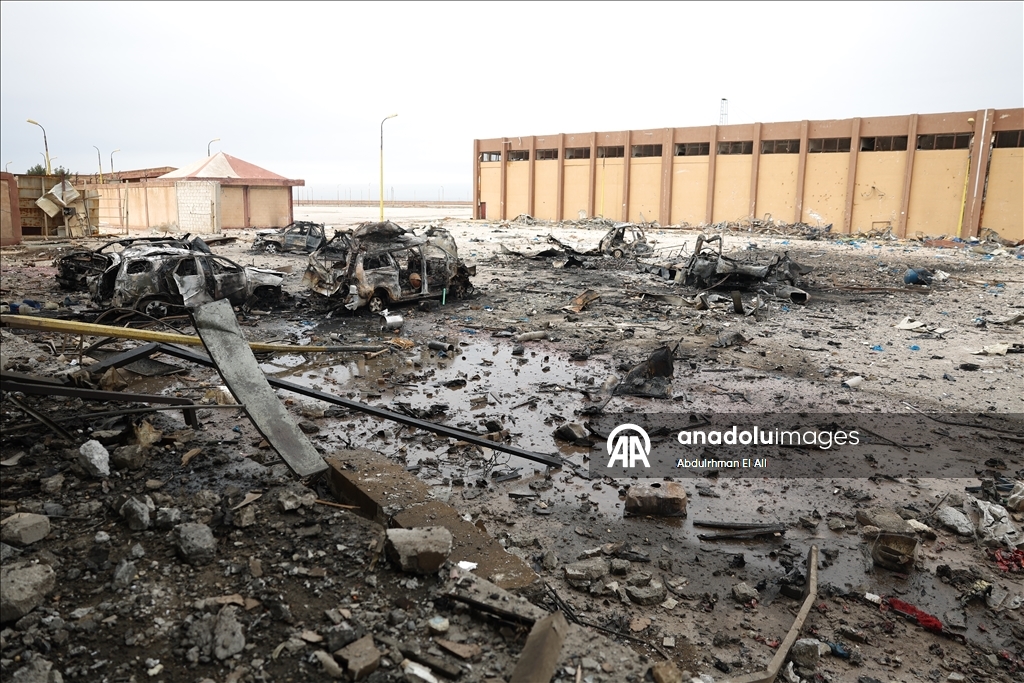 AA, terör örgütü YPG/SDG'nin patlattığı silah deposunu görüntüledi