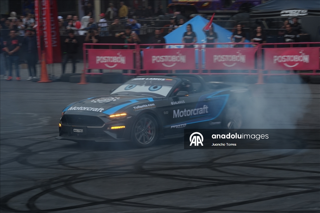 В Колумбии прошла выставка «Motor Car Movement Show»