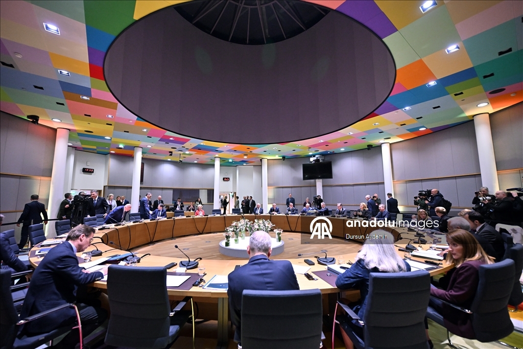 В Брюсселе завершился неформальный саммит лидеров стран ЕС по Гренландии