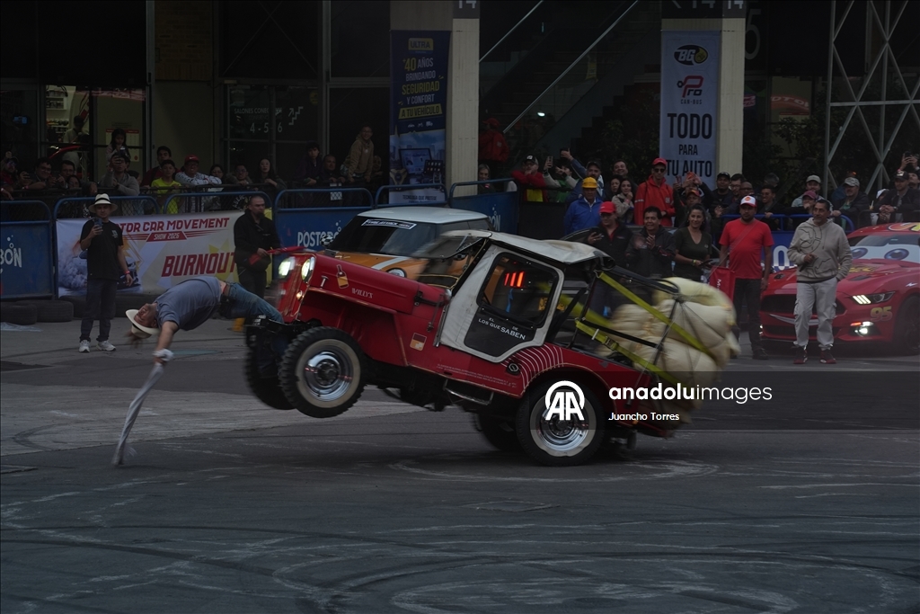 В Колумбии прошла выставка «Motor Car Movement Show»