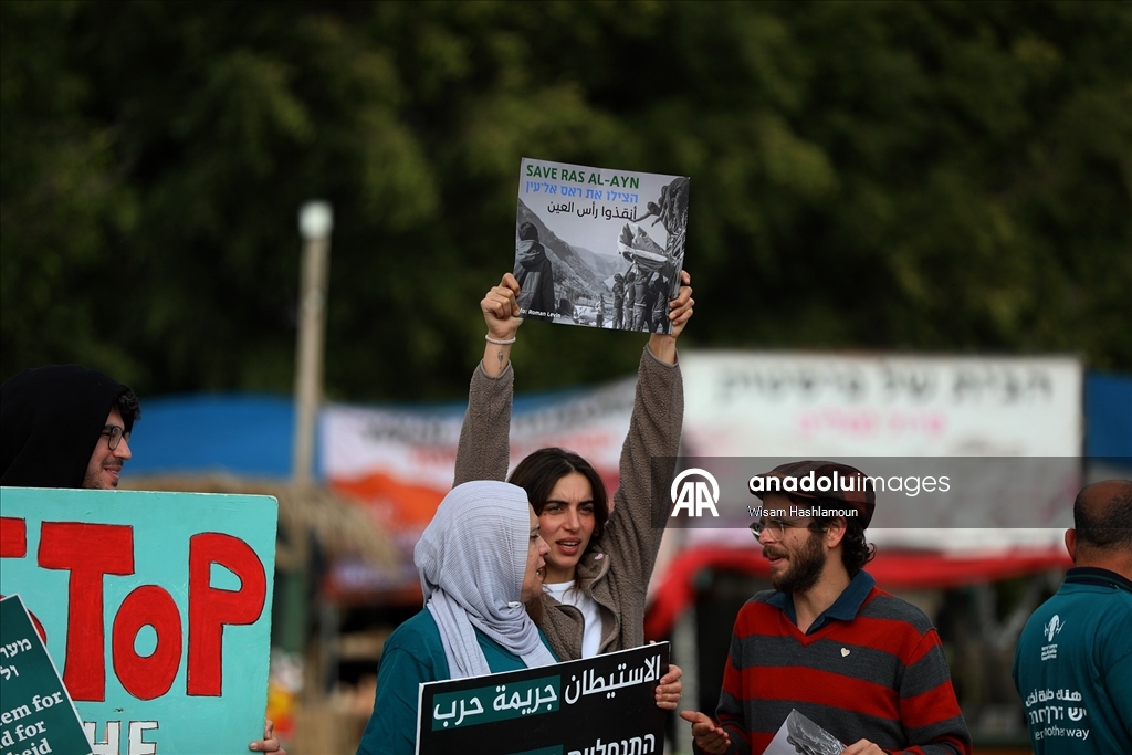 İsrail'in Filistinlilere yönelik ihlalleri Batı Şeria'da protesto edildi